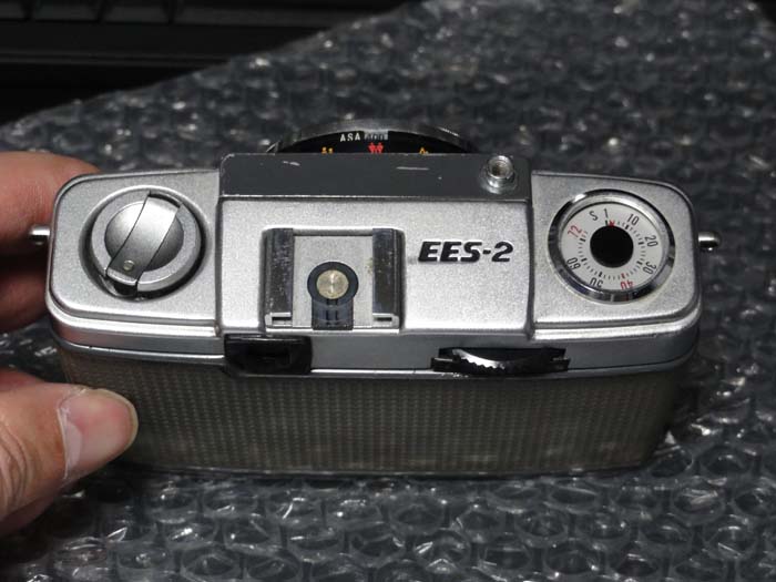 OLYMPUS-PEN EES-2