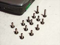 本来はこのネジは使い捨てです(もったいない★)